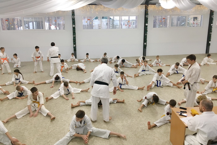 Школа каратэ "Сакура" на базе отдыха "Солнечный остров"